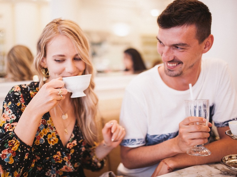 11 Top Tips for Fun and Flirty First Date Conversation