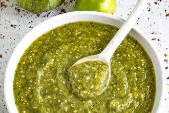 Salsa Verde Recipe (Mexican Green Salsa)